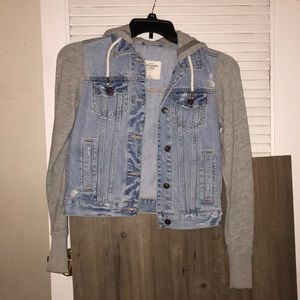 Jean/sweatshirt hoodie button up jacket XS